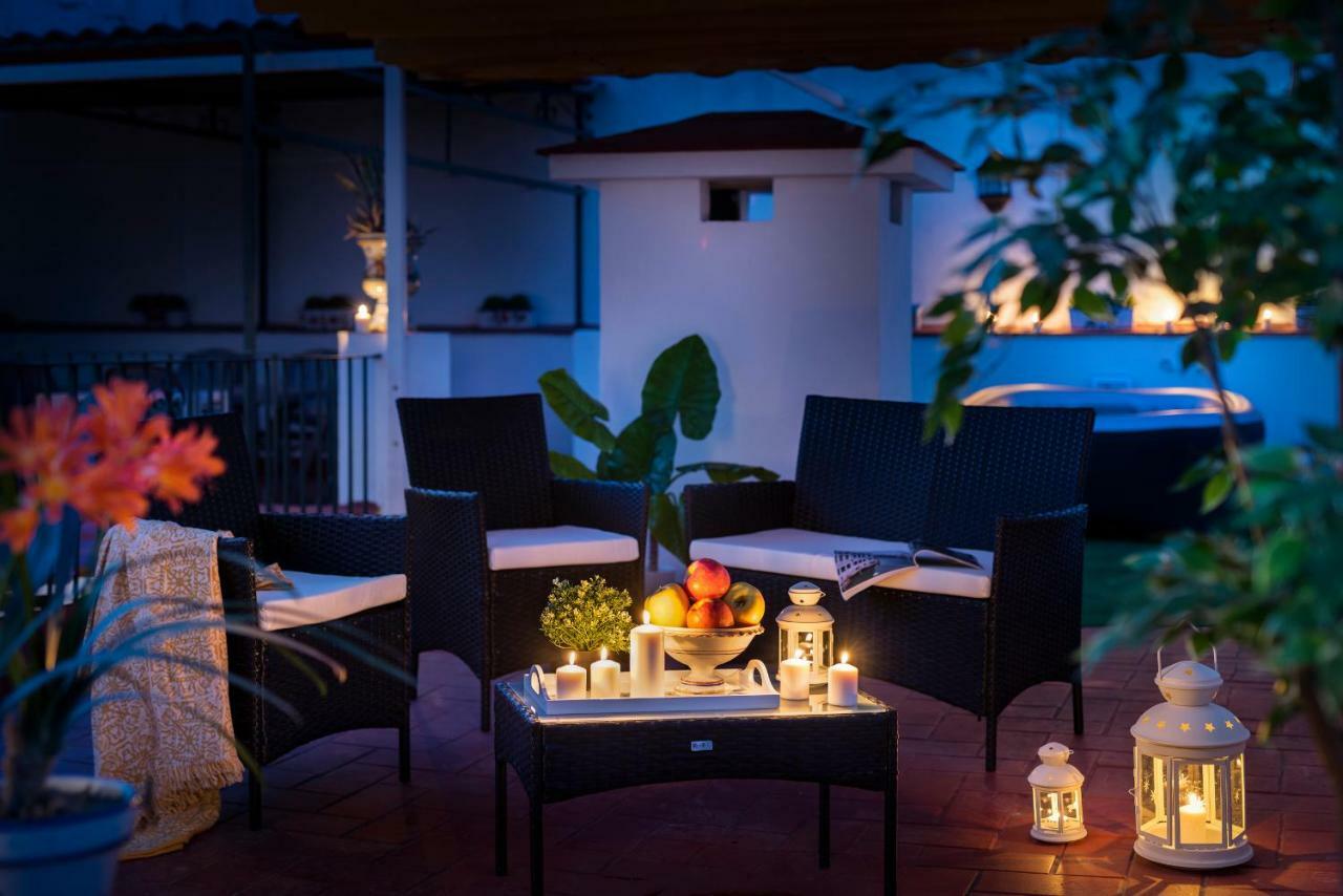 Hsh Suites Barrio Santa Cruz セビリア エクステリア 写真